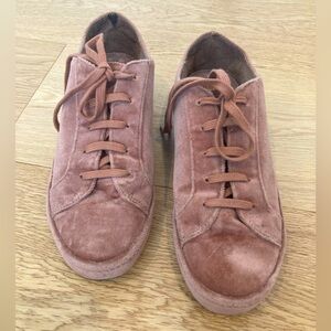 Joie Daryl Velvet Sneakers